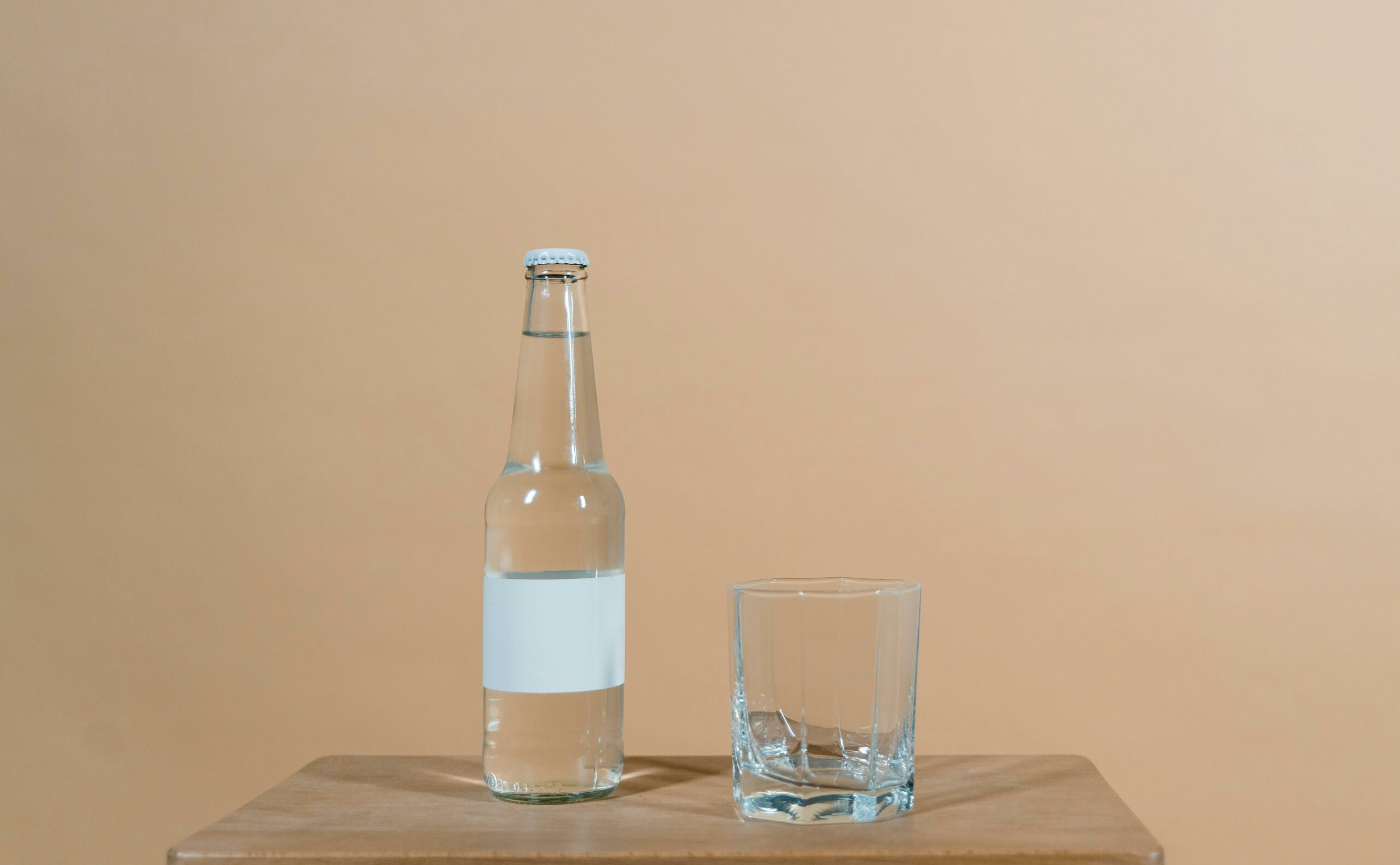 Les eaux enrichies en vitamines, collagène, électrolytes.